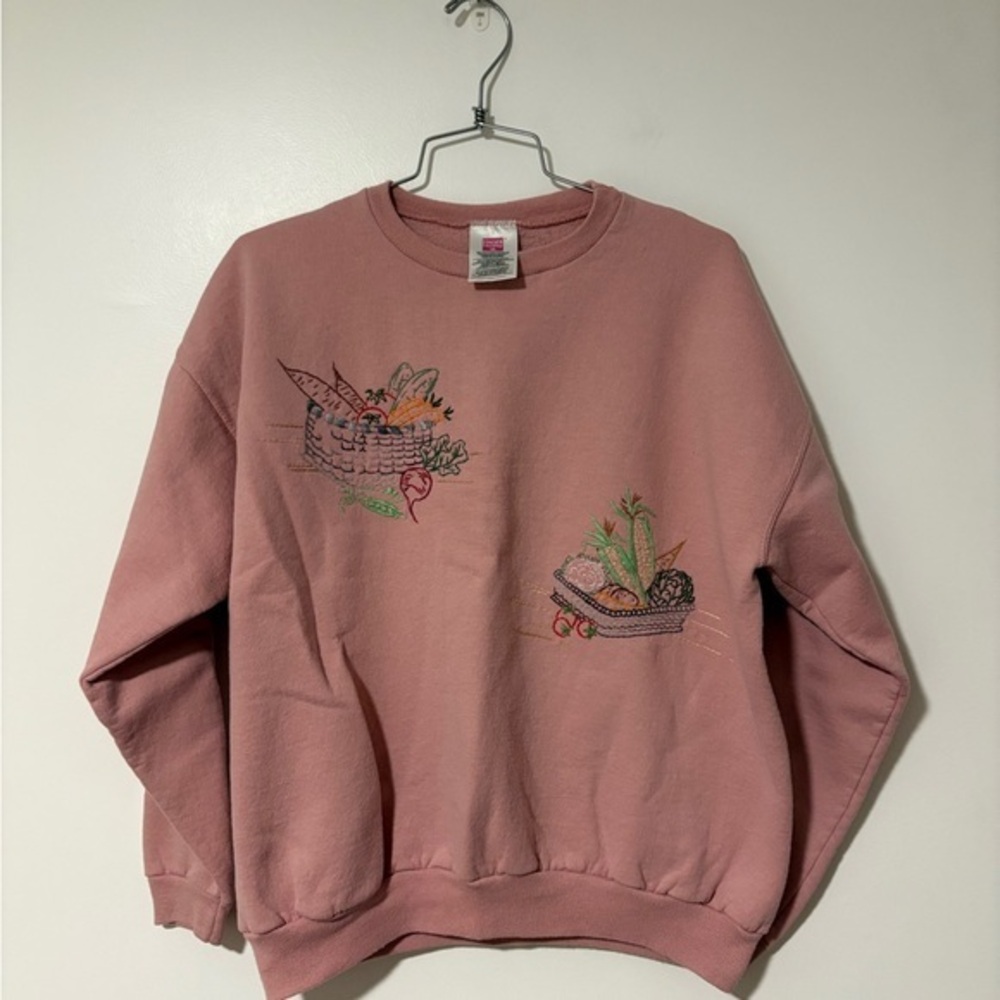 Custom Pink Hand Embroidered Women's Vegetable Sweater sz L